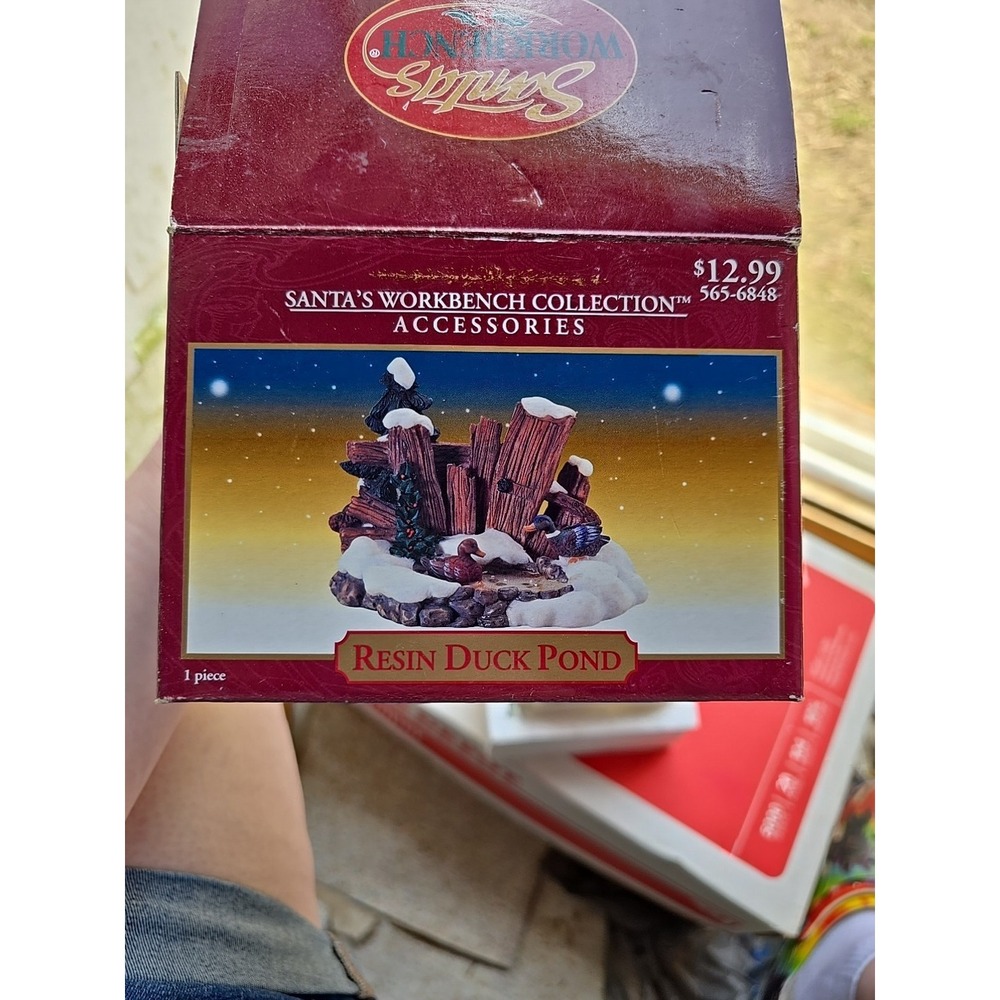 Santa's Workbench Collection Accessories Resin Duck Pond 2001 Great Condition